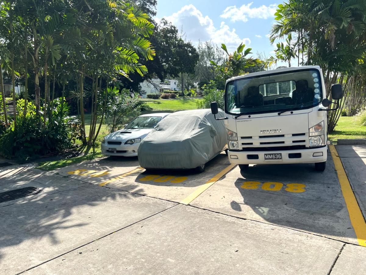 Rockley Golf 810 Is A 2 Bedroom, 2 Bathroom 1St Floor Apartment With Pool Saint James Exterior foto