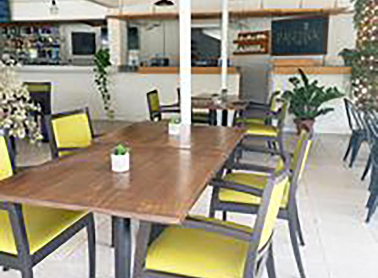Rockley Golf 810 Is A 2 Bedroom, 2 Bathroom 1St Floor Apartment With Pool Saint James Exterior foto