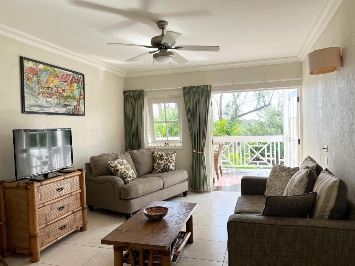 Rockley Golf 810 Is A 2 Bedroom, 2 Bathroom 1St Floor Apartment With Pool Saint James Exterior foto